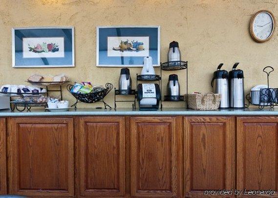 Villa Inn Lawrenceburg Εστιατόριο φωτογραφία